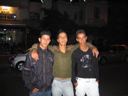 moustapha    &      ((((((((((mee)))))))))      &     nassr
